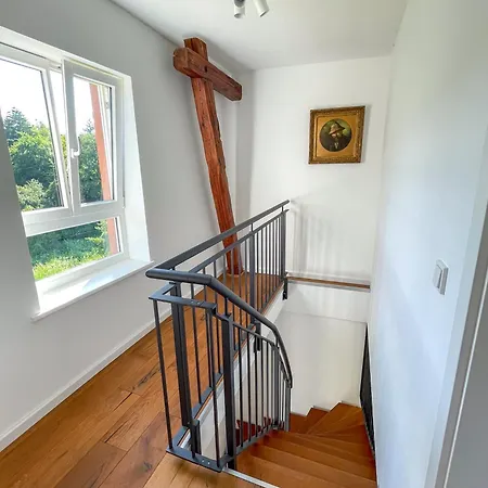 Hof Armada فيسبادن