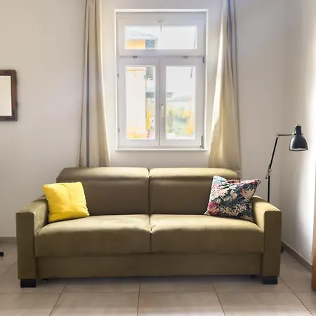 بيت ريفي Hof Armada فيسبادن