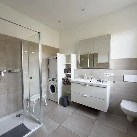 Hof Armada * فيسبادن