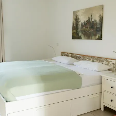 Hof Armada بيت ريفي