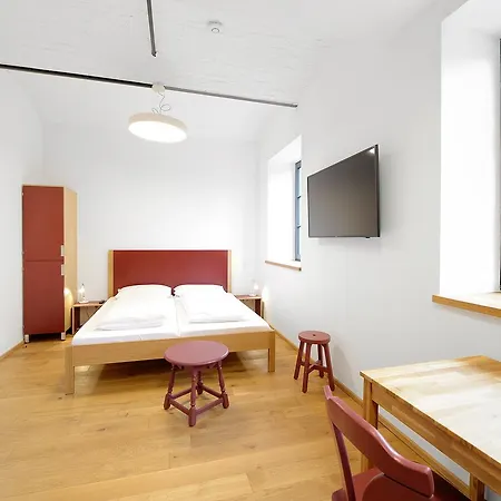 Penzion Hof Armada Wiesbaden